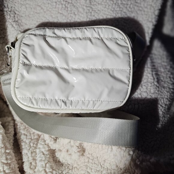 Glossy White Crossbody – Star Strap, Vertical Zip, Vintage Premium Streetwear - Picture 3 of 6